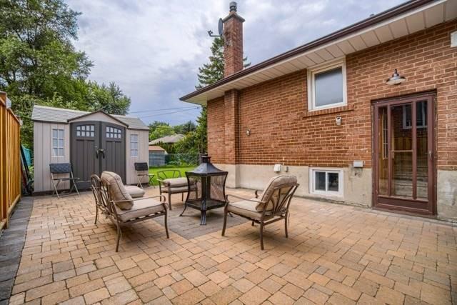 6 Cushendun Rd, House detached with 3 bedrooms, 3 bathrooms and 3 parking in Toronto ON | Image 19