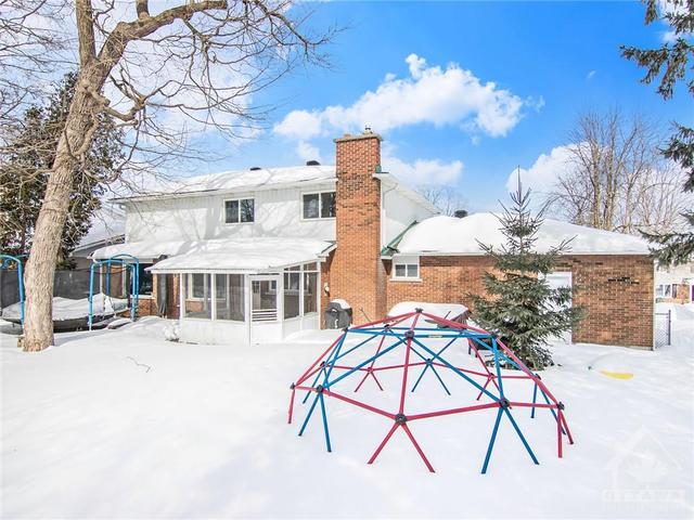 6 Langholm Crescent, House detached with 5 bedrooms, 4 bathrooms and 6 parking in Ottawa ON | Image 26