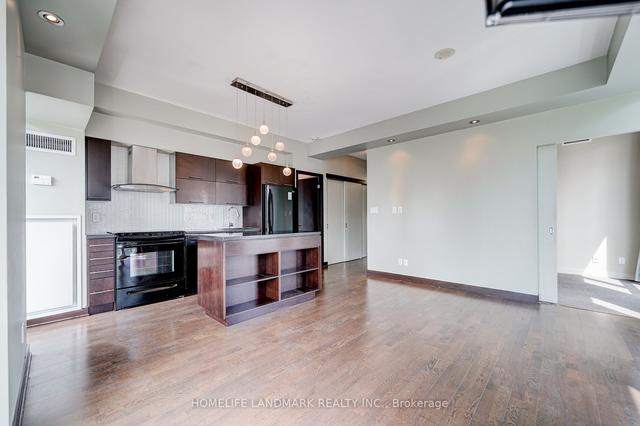 2608 - 126 Simcoe St, Condo with 3 bedrooms, 2 bathrooms and 1 parking in Toronto ON | Image 28