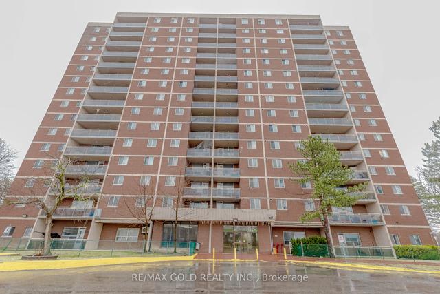 103 - 49 Silverstone Dr, Condo with 3 bedrooms, 2 bathrooms and 1 parking in Toronto ON | Image 12