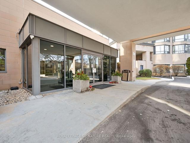 703 - 1 Hickory Tree Rd, Condo with 2 bedrooms, 2 bathrooms and 2 parking in Toronto ON | Image 23