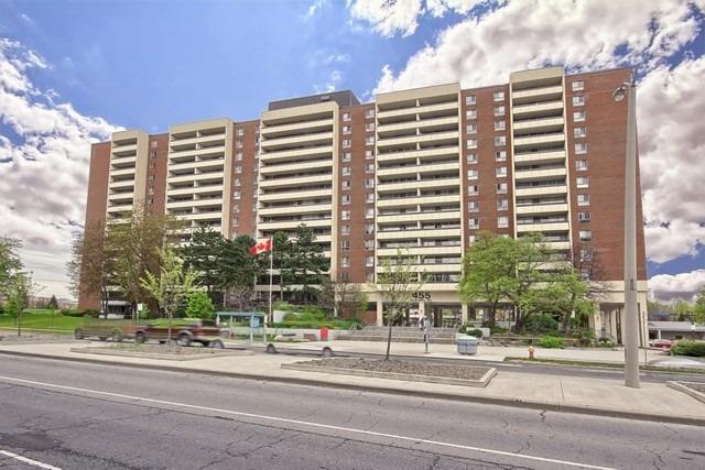 1003 - 455 Sentinel Rd, Condo with 3 bedrooms, 2 bathrooms and 1 parking in Toronto ON | Image 1
