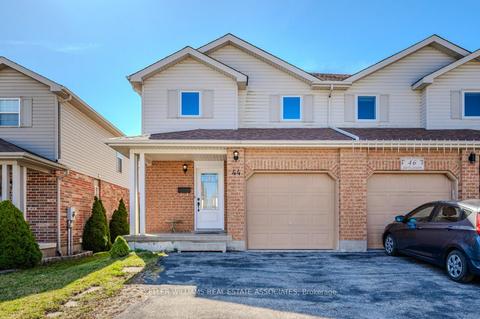44 Swift Cres, Guelph, ON, N1E7J3 | Card Image