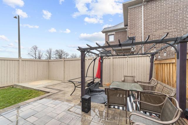 3895 Leonardo St, House detached with 4 bedrooms, 4 bathrooms and 2 parking in Burlington ON | Image 33