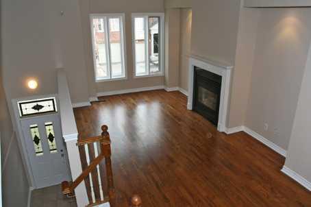 7h Brussels St, House attached with 3 bedrooms, 3 bathrooms and 2 parking in Toronto ON | Image 2
