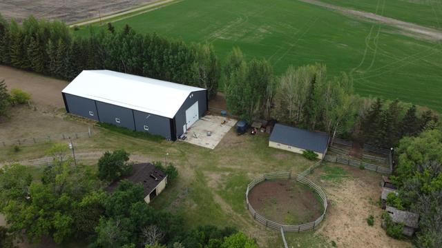 60 Range Road, House detached with 5 bedrooms, 4 bathrooms and 15 parking in Vermilion River County AB | Image 7