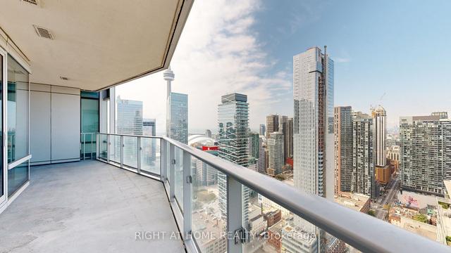 4103 - 180 University Ave, Condo with 1 bedrooms, 2 bathrooms and 1 parking in Toronto ON | Image 25