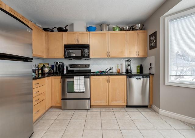 186 Cedarwood Lane Sw, Home with 3 bedrooms, 2 bathrooms and 2 parking in Calgary AB | Image 7