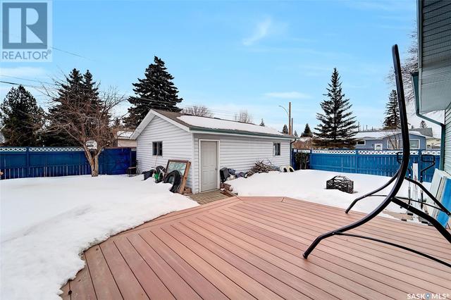 21 Britnell Crescent, House detached with 5 bedrooms, 2 bathrooms and null parking in Saskatoon SK | Image 33