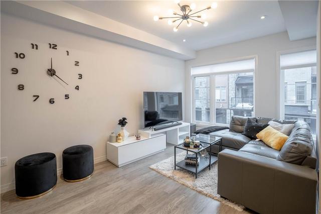 149 - 30 Times Square Boulevard, House attached with 3 bedrooms, 2 bathrooms and 1 parking in Hamilton ON | Image 6
