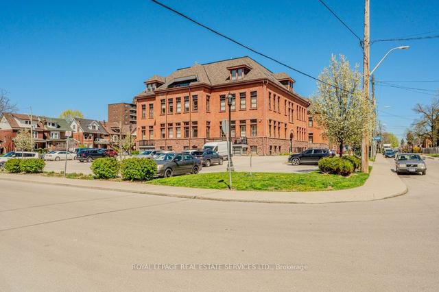 206 - 200 Stinson St, Condo with 1 bedrooms, 2 bathrooms and 1 parking in Hamilton ON | Image 26