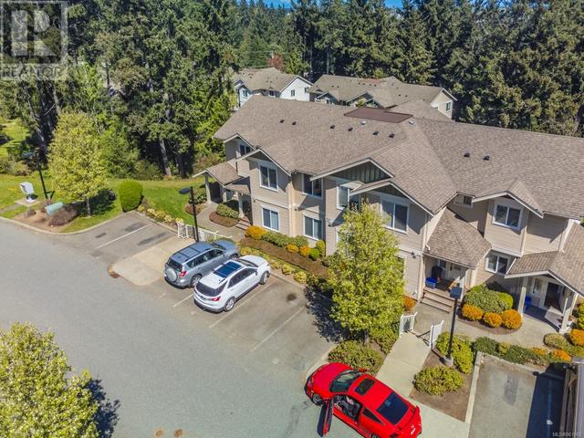 200 - 830 Varsity Way, House attached with 3 bedrooms, 2 bathrooms and 2 parking in Nanaimo BC | Image 7