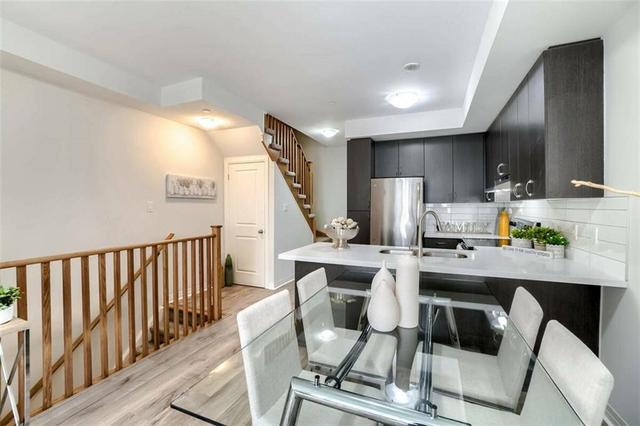 unit 3 - 2285 Mcnab Lane, House attached with 3 bedrooms, 2 bathrooms and 1 parking in Mississauga ON | Image 10