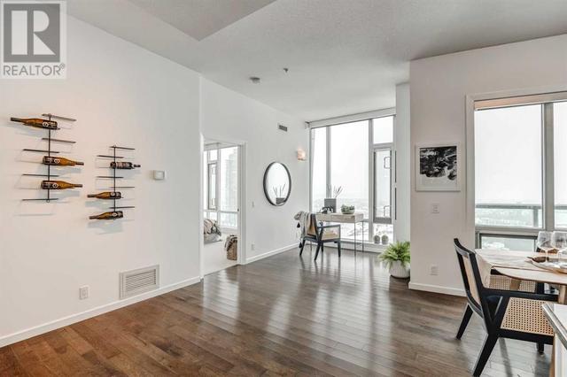 2304, - 1410 1 Street Se, Condo with 2 bedrooms, 2 bathrooms and 2 parking in Calgary AB | Image 12