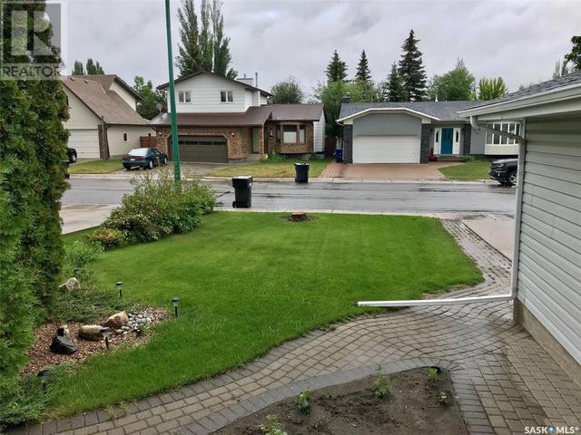 231 Hogg Way, House detached with 5 bedrooms, 3 bathrooms and null parking in Saskatoon SK | Image 3