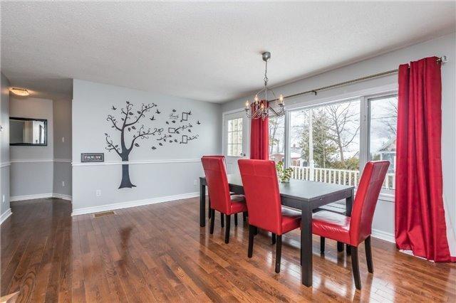 14 Grandview Cres, House detached with 3 bedrooms, 4 bathrooms and 5 parking in Oro Medonte ON | Image 4