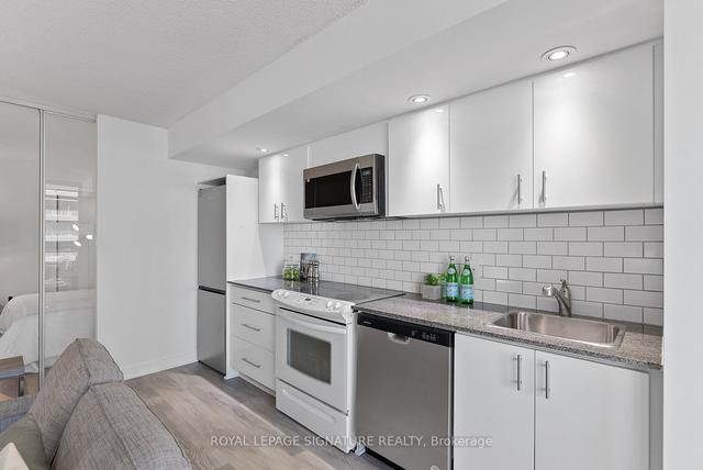 917 - 4k Spadina Ave, Condo with 1 bedrooms, 1 bathrooms and 1 parking in Toronto ON | Image 4