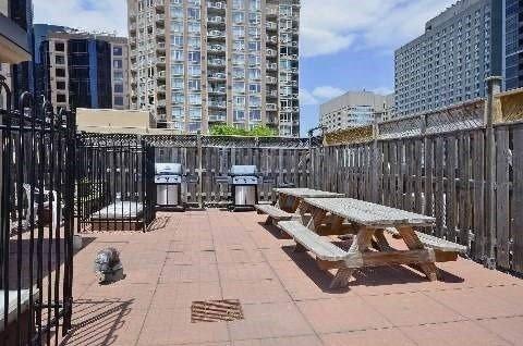 405 - 80 Charles St E, Condo with 1 bedrooms, 1 bathrooms and null parking in Toronto ON | Image 7