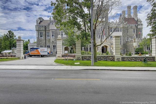 18-20 Austin Terr, House detached with 8 bedrooms, 4 bathrooms and 4 parking in Toronto ON | Image 19
