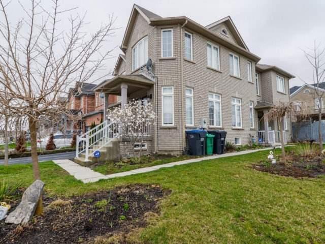 2 Blazing Star Dr, House detached with 4 bedrooms, 6 bathrooms and 4 parking in Brampton ON | Image 2