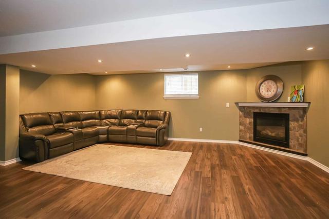 6003 Ernest Cres, House detached with 2 bedrooms, 3 bathrooms and 5 parking in Niagara Falls ON | Image 15
