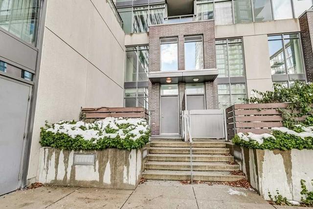 117 - 15 Brunel Crt, Condo with 1 bedrooms, 1 bathrooms and 1 parking in Toronto ON | Image 12