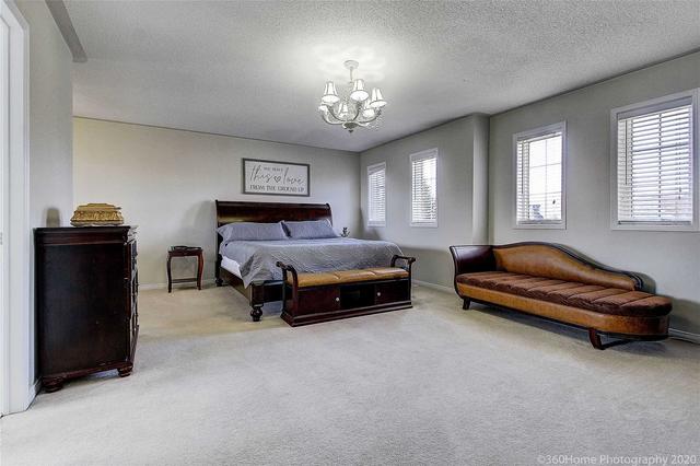 19 Bonistel Cres, House detached with 4 bedrooms, 3 bathrooms and 6 parking in Brampton ON | Image 10