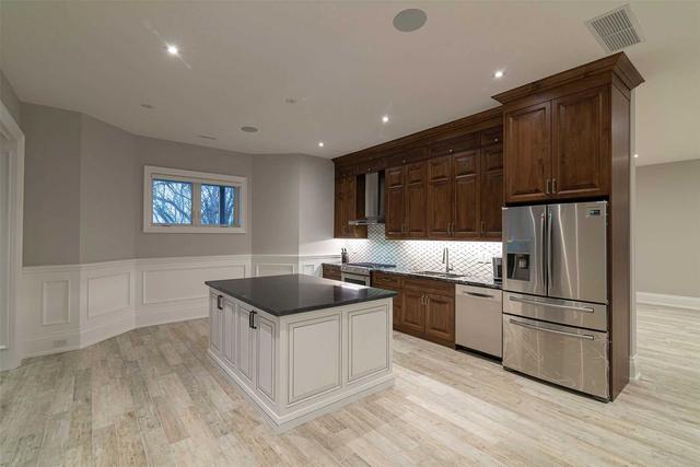 125 Kleins Rdge, House detached with 4 bedrooms, 5 bathrooms and 35 parking in Vaughan ON | Image 17