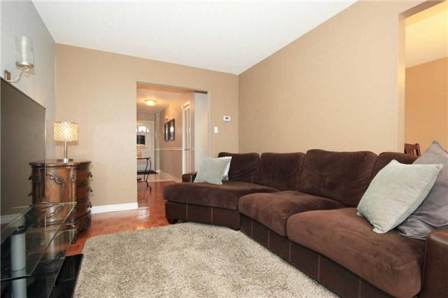 th 7 - 88 Rainbow Dr, Townhouse with 3 bedrooms, 2 bathrooms and 2 parking in Vaughan ON | Image 6