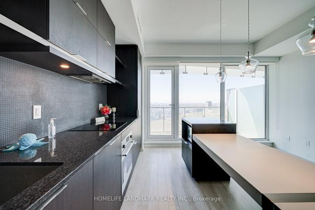 4211 - 197 Yonge St, Condo with 1 bedrooms, 1 bathrooms and 1 parking in Toronto ON | Image 5