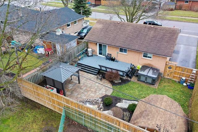 792 Eastbourne Ave, House detached with 3 bedrooms, 2 bathrooms and 4 parking in Oshawa ON | Image 35