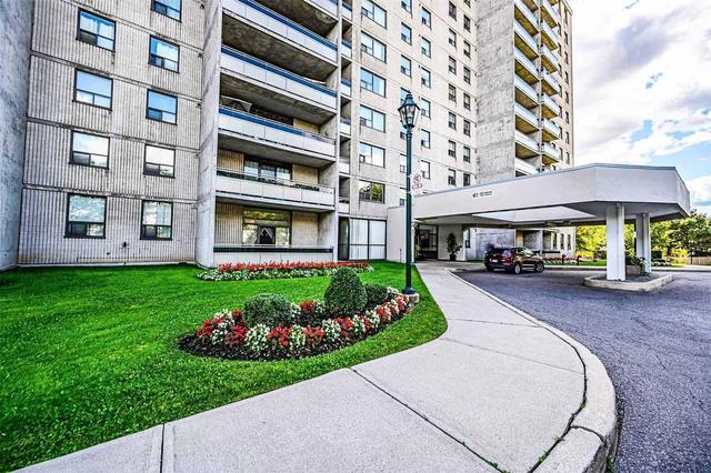 202 - 355 Rathburn Rd E, Condo with 3 bedrooms, 2 bathrooms and 3 parking in Mississauga ON | Image 36