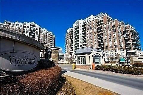 1003 - 350 Red Maple Rd, Condo with 2 bedrooms, 2 bathrooms and 1 parking in Richmond Hill ON | Image 1