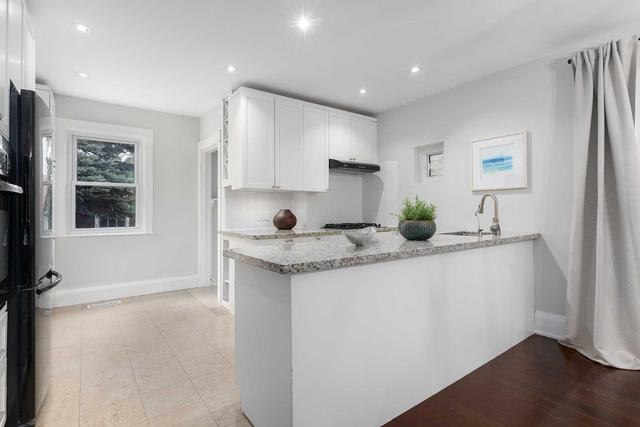 308 Soudan Ave, House semidetached with 3 bedrooms, 2 bathrooms and 1 parking in Toronto ON | Image 5