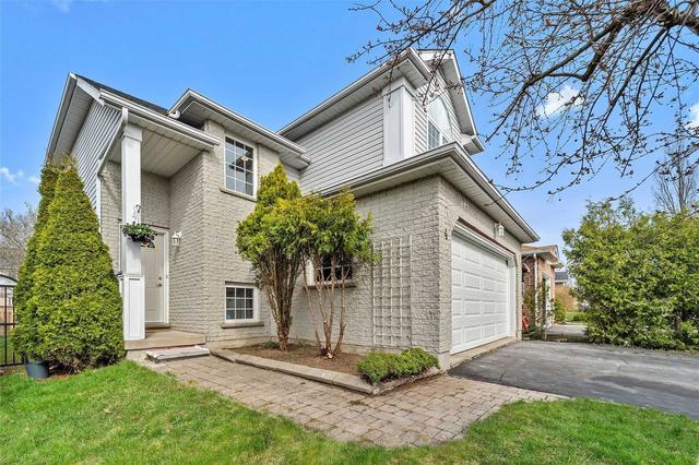 4 Abbeywood Cres, House detached with 3 bedrooms, 2 bathrooms and 4 parking in Guelph ON | Image 12