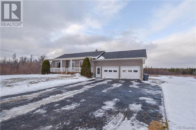 326 Tilley Road Road, House detached with 4 bedrooms, 1 bathrooms and null parking in Saint Isidore P NB | Image 3