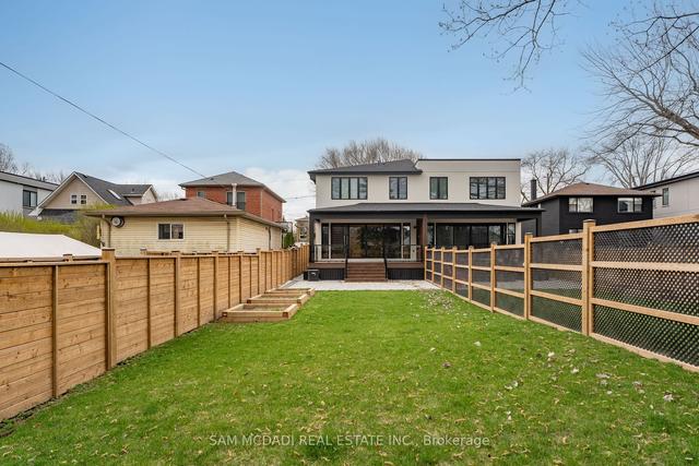 41a Broadview Ave, House semidetached with 4 bedrooms, 4 bathrooms and 3 parking in Mississauga ON | Image 32