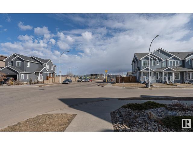 651 Secord Bv Nw, House detached with 3 bedrooms, 2 bathrooms and 2 parking in Edmonton AB | Image 34