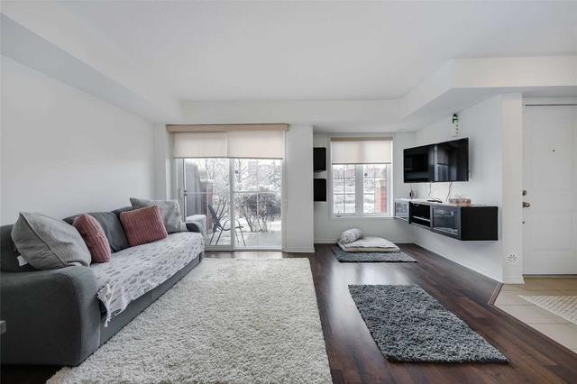 3 - 35 Hays Blvd, Townhouse with 2 bedrooms, 2 bathrooms and 1 parking in Oakville ON | Image 23