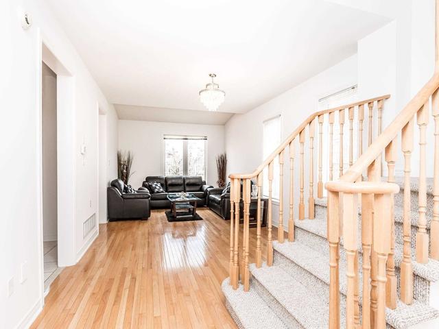 65 Southlake Blvd, House detached with 4 bedrooms, 4 bathrooms and 6 parking in Brampton ON | Image 38