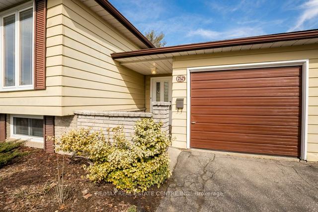 65 Hahn Ave, House detached with 2 bedrooms, 2 bathrooms and 5 parking in Cambridge ON | Image 32