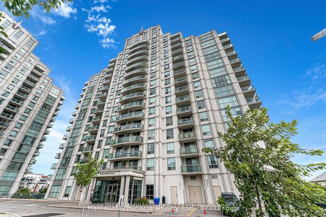 8m - 8 Rosebank Dr, Condo with 3 bedrooms, 2 bathrooms and 1 parking in Toronto ON | Image 1