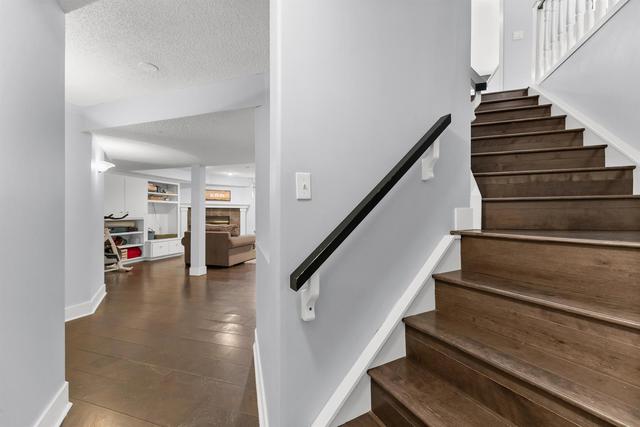 212 Shawnee Manor Sw, House detached with 4 bedrooms, 3 bathrooms and 5 parking in Calgary AB | Image 28