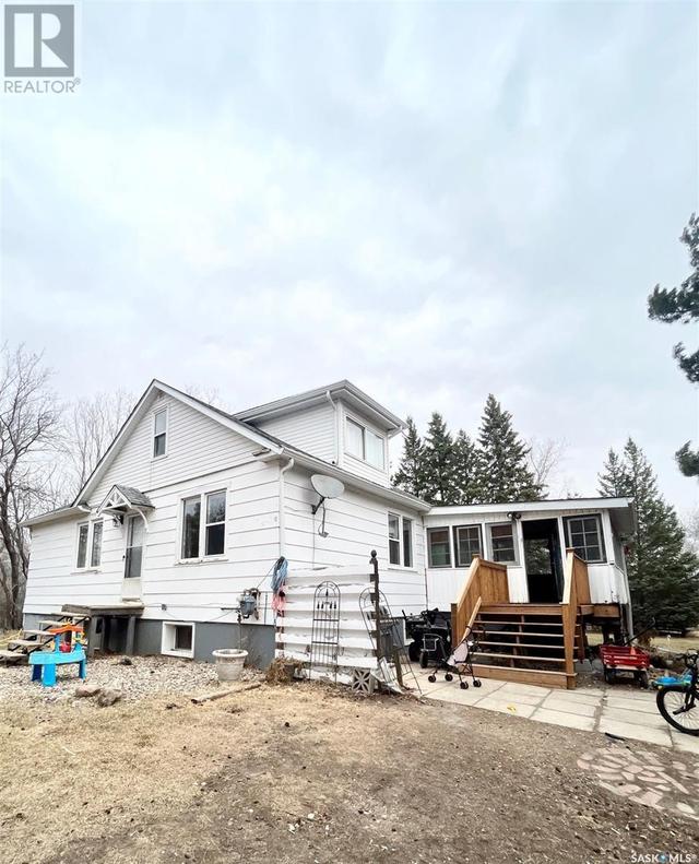 2 Red Deer Hill Road Acreage, House detached with 4 bedrooms, 2 bathrooms and null parking in Prince Albert No. 461 SK | Image 1