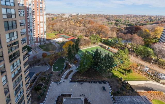 1606 - 1 Concorde Pl, Condo with 2 bedrooms, 3 bathrooms and 1 parking in Toronto ON | Image 6