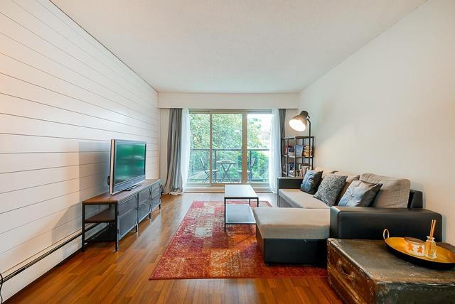 101 - 1429 Merklin Street, Condo with 1 bedrooms, 1 bathrooms and 1 parking in White Rock BC | Card Image