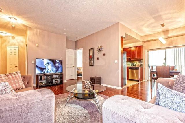 519 - 2 Maison Parc Crt, Condo with 2 bedrooms, 2 bathrooms and 2 parking in Vaughan ON | Image 5