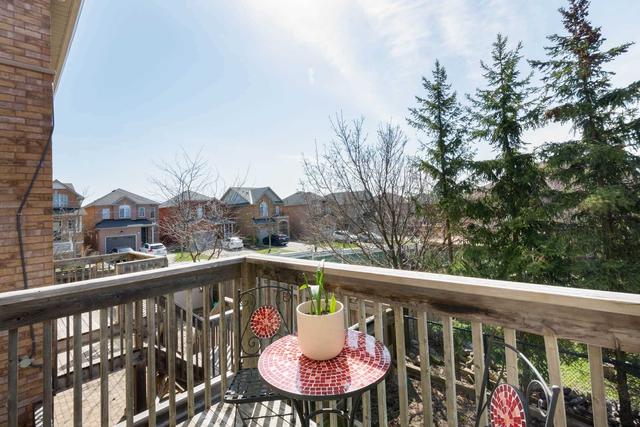 109 Beaverbrook Cres, House detached with 3 bedrooms, 4 bathrooms and 4 parking in Vaughan ON | Image 26