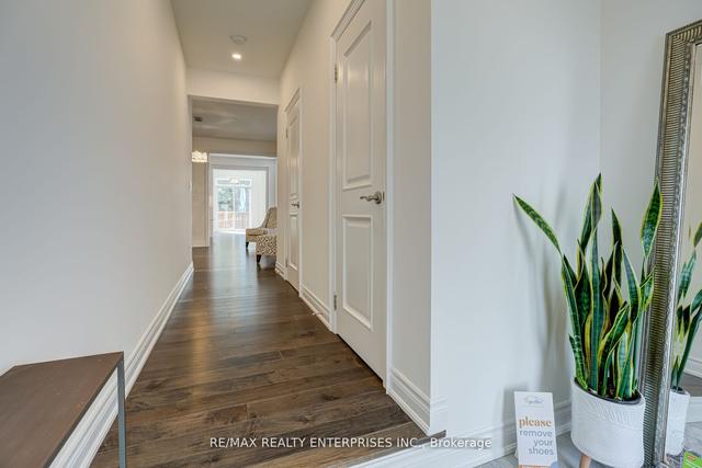 9 Erinview Terr, House detached with 4 bedrooms, 4 bathrooms and 2 parking in Toronto ON | Image 34