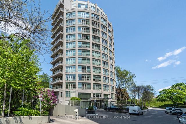 1002 - 336 Spadina Rd, Condo with 2 bedrooms, 3 bathrooms and 2 parking in Toronto ON | Image 1